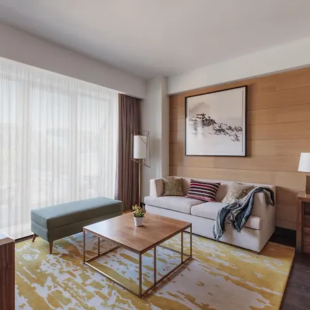 Viceroy Serbia 5*